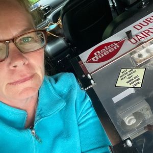 Meet your Posher, Meg